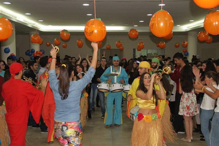 Notre Dame Des Anges Party
